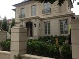 No 5 Thackeray street Balwyn 22